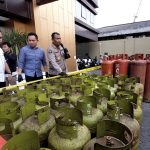 Polda Jatim Bongkar Praktik Oplosan Elpiji Subsidi ke Nonsubsidi, Empat Warga Jombang Ditangkap